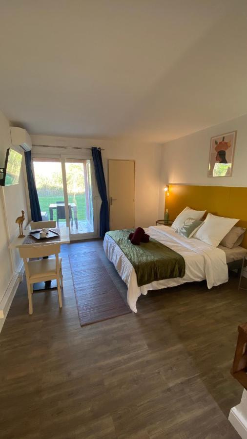 Joli Appartement 27M2 Oasis Provencale En Village Vacances En Camargue Arlés Exterior foto